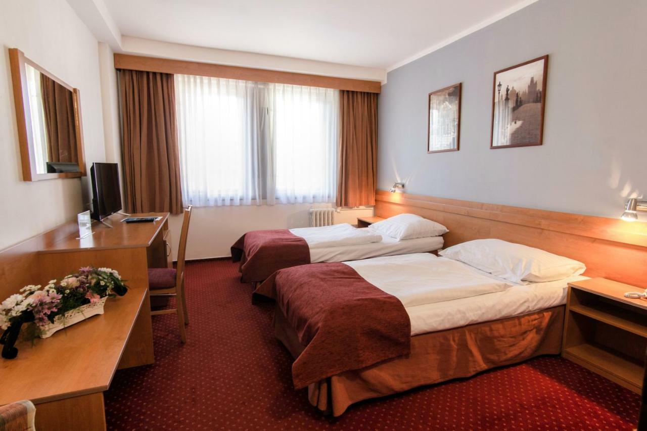 Hotel Globus Praga Exterior foto